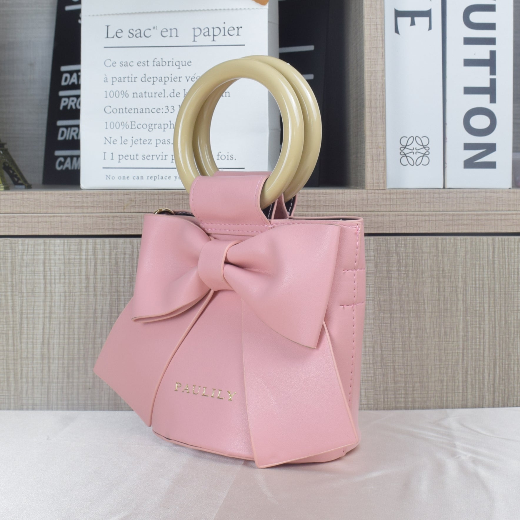 Cute bow handbag