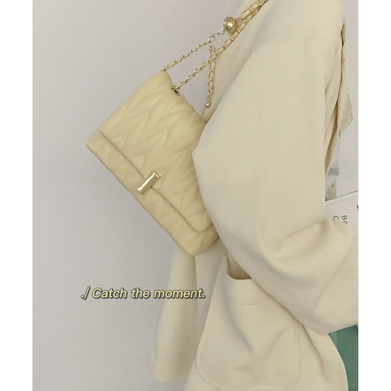 Shoulder Bag with Chain Strap